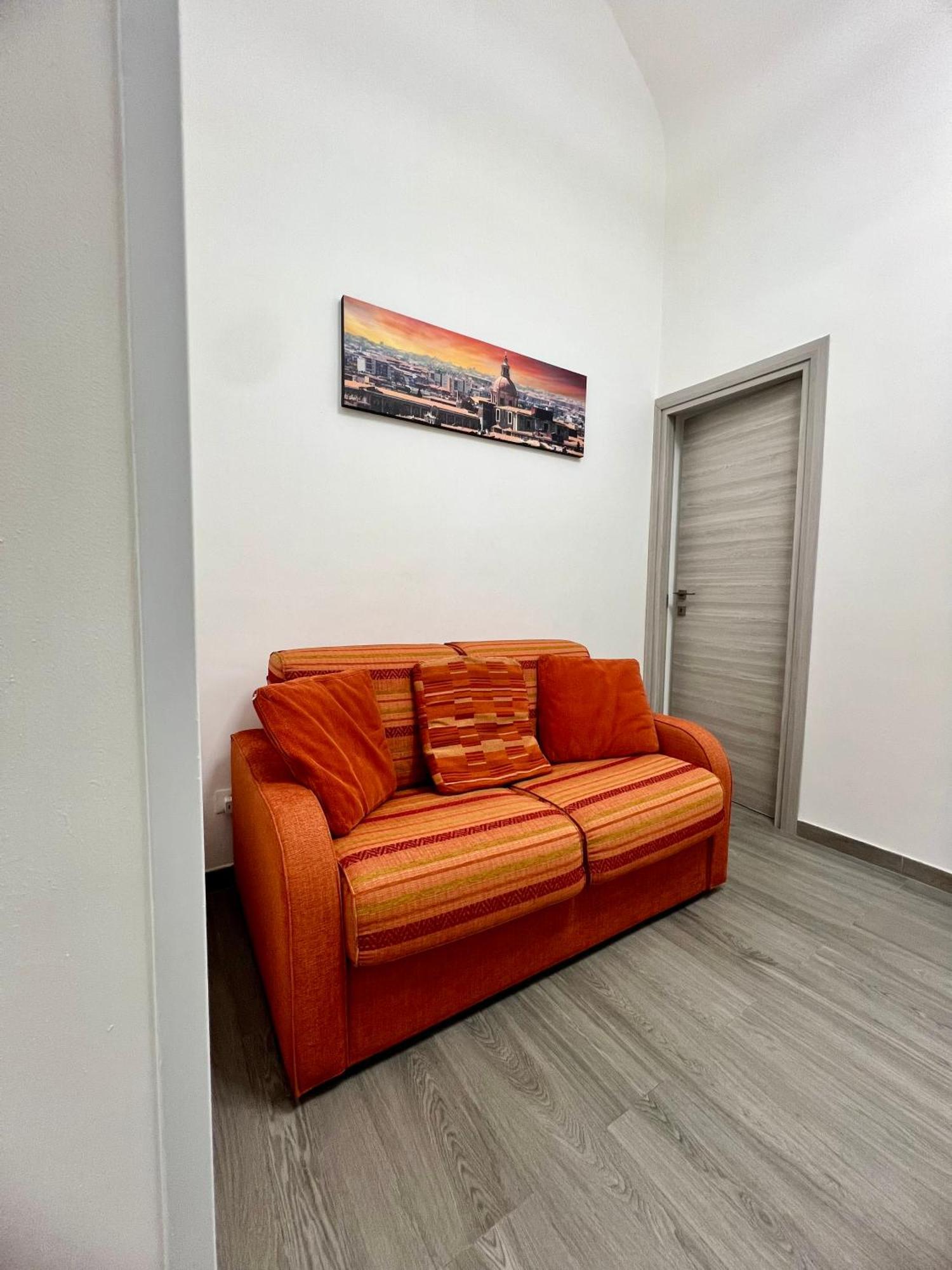 Amira Guest House Aeroporto di Catania Fontana Rossa Esterno foto
